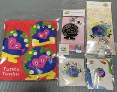 ミャクミャク、トゥンクトゥンククリアファイルとキーホルダー、缶