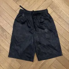 キッズ 半ズボン 黒と白のメッシュ　TIGORA