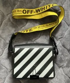 2025年最新】OFF-WHITE メンズ ショルダーバッグの人気アイテム - メルカリ