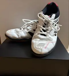 【お買い得】YONEX バドミントンシューズ25.5cm