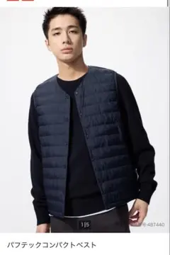 UNIQLO ユニクロ パフテックベスト（中綿）ネイビー XLサイズのサムネイル