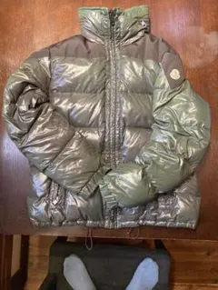 【色褪せあり】オールドMONCLER ダウンジャケット サイズ2のサムネイル
