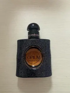 Yves Saint Laurent Black Opium 香水