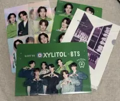 XYLITOL BTS クリアファイル セットとディズニー＋クリアファイルのサムネイル