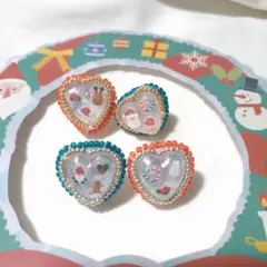 クリスマスモチーフ ハート型イヤリング