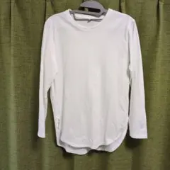 ユニクロ/ホワイト 長袖 Tシャツ