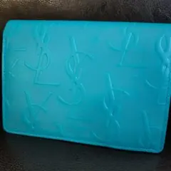 【未使用】YSLイヴ・サンローラン ターコイズ 二つ折り財布