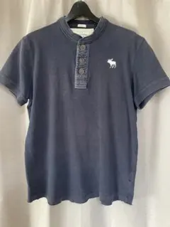 Abercrombie & Fitch オールドヘンリーネックマッスルフィットLのサムネイル