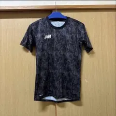 New Balance 迷彩柄 半袖 Tシャツのサムネイル