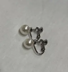 Item thumbnail for item 3a68ee7d-1647-4903-9101-2b8135cf1564