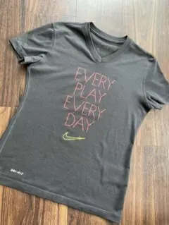 【値下】NIKE Tシャツ DRI-FIT 140