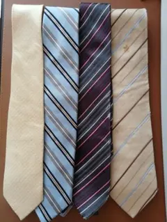 メンズネクタイ 4本セット（痛み、汚れ、破れあり）