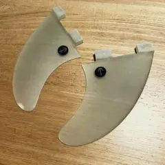 サーフボードフィン 透明 プラスチック 約11cm x 20cm