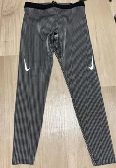 NIKEエアロスイフトロングタイツ
