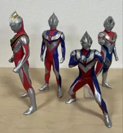 ウルトラマン フィギュア セット。