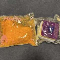 梨*☆様 MOMOスクイーズ　チキンサクサク　ブルーベリーケーキ