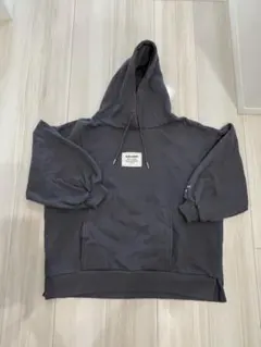 ピンクラテ ダークグレー フード付きパーカー XS