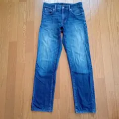 【ユニクロ】ストレッチデニム　W28　スリムストレート