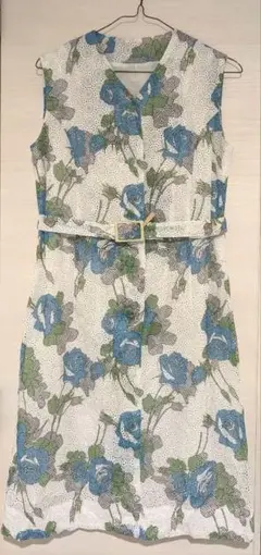 昭和レトロ　レース生地 花柄ワンピース