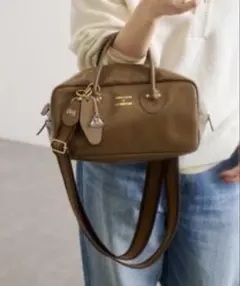 別注YOUNG&OLSENショルダーバッグCHARM WIDEBOTTLEBAGのサムネイル