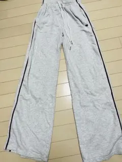 Abercrombie & Fitch グレー スウェットパンツ XXS
