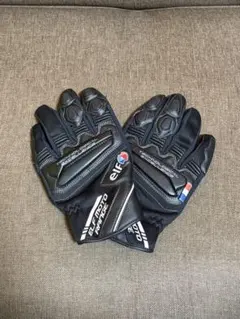 Item thumbnail for item 5940a49e-42e8-49dd-a926-203627d7400d