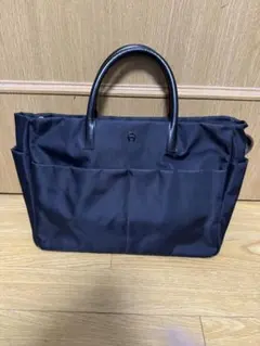 Item thumbnail for item cef04251-dabd-4a8a-b594-2fbcbb69dc2a