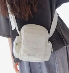 niko and... オリジナルマルチポケットショルダーバッグ