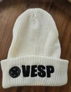 VESP ホワイト リブ編み 帽子