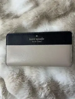 kate spade 長財布 黒/ベージュ