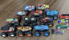 Hot Wheels ホットウィール ミニカー まとめ売り　モンスタートラックのサムネイル
