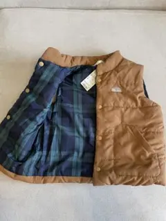 ブラウン　中綿ベスト チェック柄