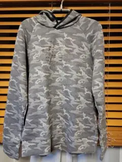 ノースフェイス 迷彩柄パーカー L