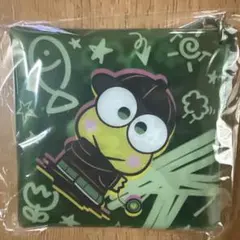 けろけろけろっぴカラビナ付きマルチケース