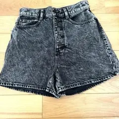 GU デニムショートパンツ Mサイズ ブラック ハイウエスト ボタン