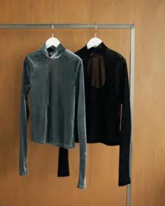 最終値下げ❗️anuk アンヌーク ベロアトップス