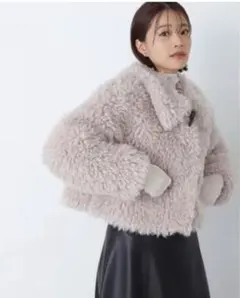 フェイクファーコート