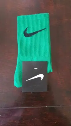 Nike グリーン ソックス