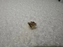 ルイヴィトン　ピアス・エセンシャルV ゴールド　片耳のサムネイル