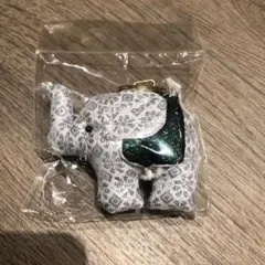 2026年最新】インドのぬいぐるみの人気アイテム - メルカリ