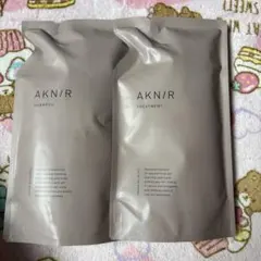 ②アクニー薬用ヘアシャンプー・トリートメント詰替のサムネイル