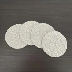 ハンドメイドの刺し子刺繍のコースター４枚セット　ベージュリネン