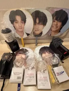 King & Prince グッズまとめ ジャンボうちわ ペンライト