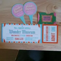 Mrs. GREEN APPLE Wonder Museum ステッカー