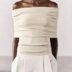 オフショルダー