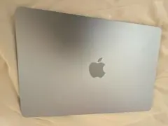 MacBook Air M3 スペースグレイ