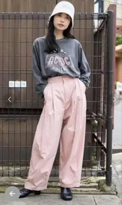 クラウンパンツ　フリークスストア　 ピンク　値下げ!のサムネイル