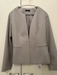新品 a.v.v ノーカラージャケット グレージュ M