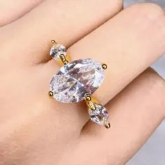 ゴールドメッキ 三石人工ダイヤリング 華やか レディース アクセサリー