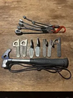 Item thumbnail for item afb9d6db-839a-426f-b0a2-ec25c6e83ee4